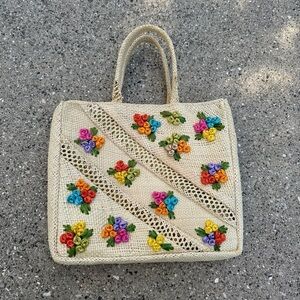 Vintage Wicker Embroidered Flower Bag
